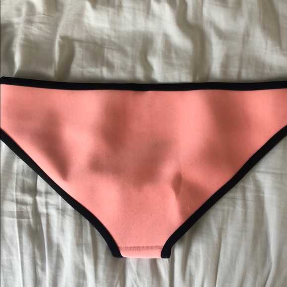 Bathing suit set - Picture 6 of 6